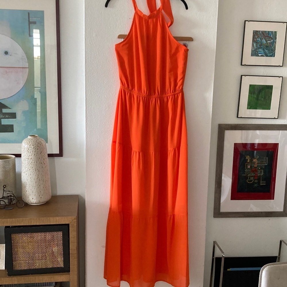 Elegant Orange Sleeveless Dress